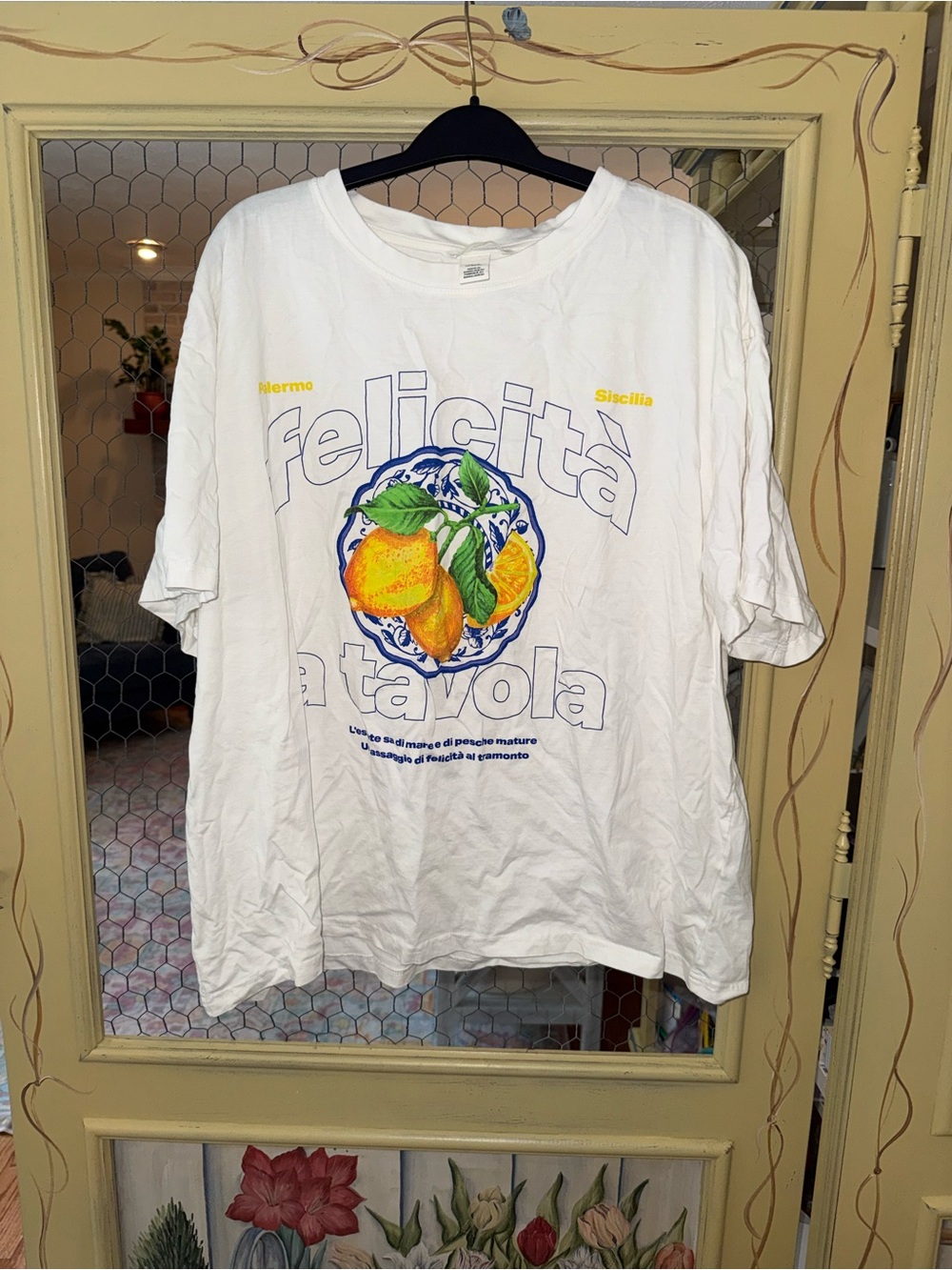 H&M White Graphic Tee with Orange Citrus Print